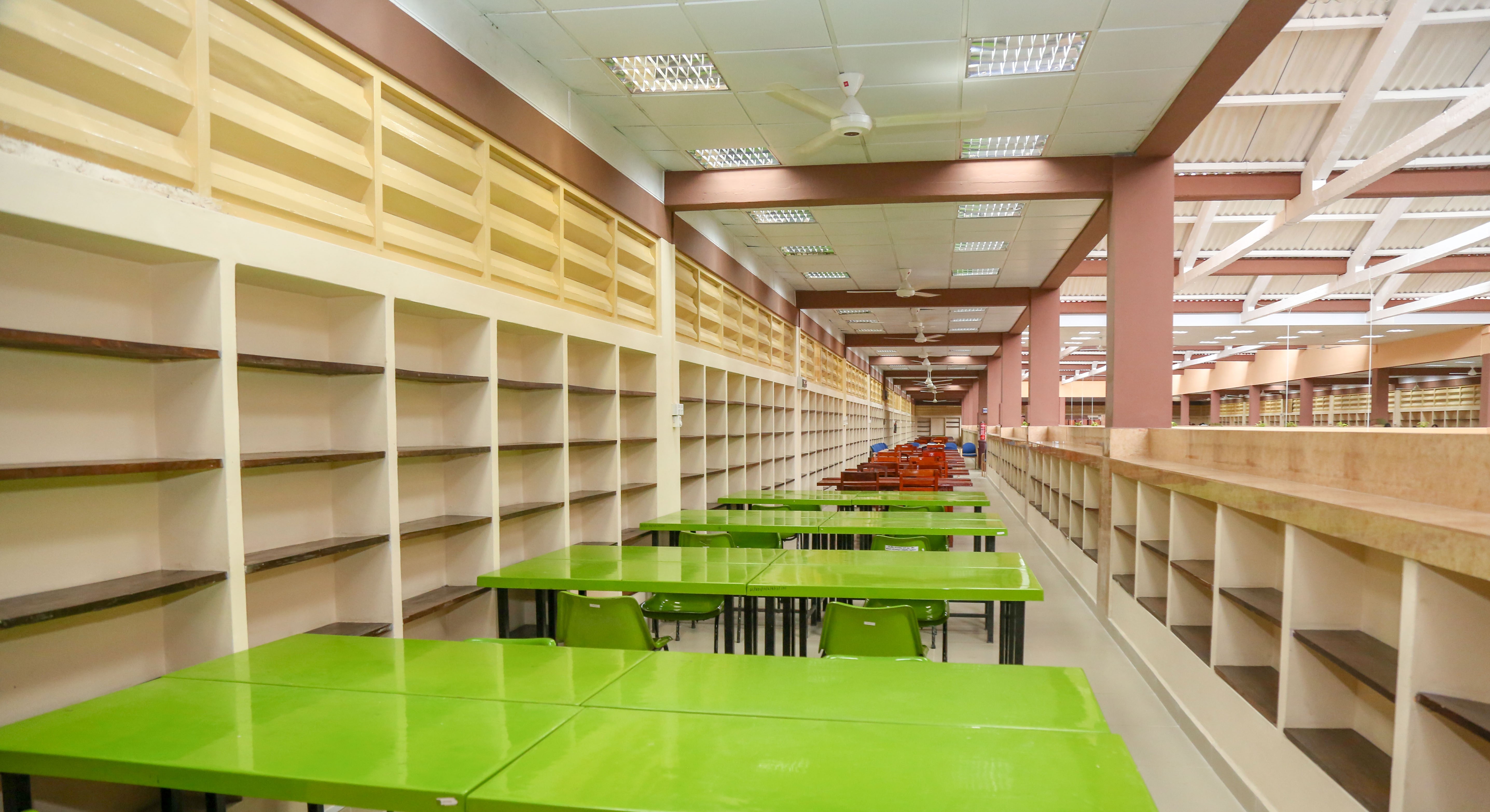 Bachelor of Arts In Library And Information Science General (External) Degree Programශාස්ත්රවේදී සාමාන්ය පුස්තකාල හා විඥාපන විද්යාව (බාහිර) උපාධි පාඨමාලාව